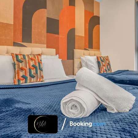 公寓 Apartment, Free Gated Parking, 2 Bathrooms, Netflix And Wifi - Suitable For Contractors And Families - By Noor Luxury *